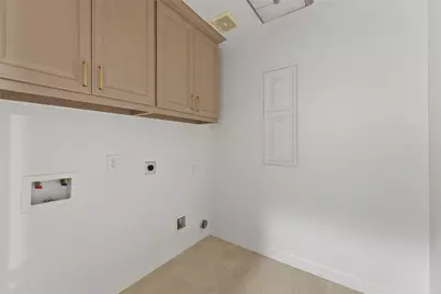 7903 Burgoyne Road, Houston, TX 77063 - Photo 19