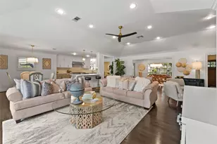 7903 Burgoyne Rd, Houston, TX 77063 - Photo 5