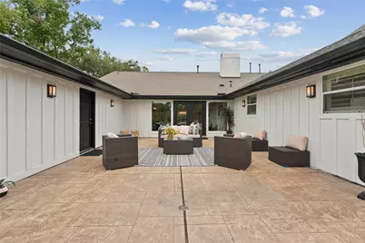 7903 Burgoyne Road, Houston, TX 77063 - Photo 25