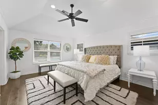 7903 Burgoyne Rd, Houston, TX 77063 - Photo 13