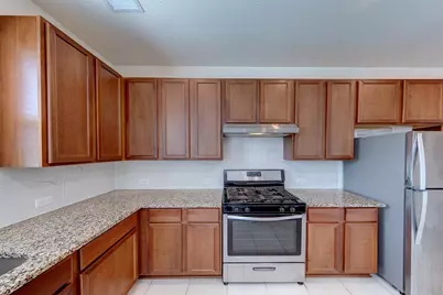 7218 Bakersfield Court, Rosharon, TX 77583 - Photo 11