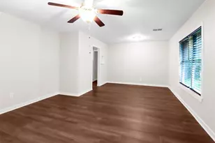 1606 W Humble St, Baytown, TX 77520 - Photo 3