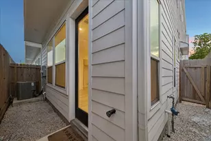 1524 Ojeman Rd, Houston, TX 77055 - Photo 27