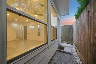 1524 Ojeman Rd, Houston, TX 77055 - Photo 25