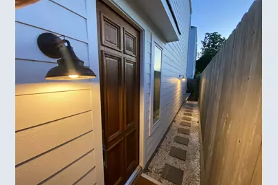 1524 Ojeman Road #D, Houston, TX 77055 - Photo 3