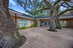 102 Creek Bend Ln, Columbus, TX 78934 - Photo 3