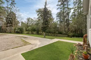 11706 Bogs Ct, Tomball, TX 77375 - Photo 5