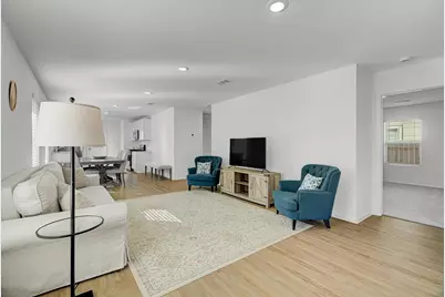 22504 Douglas Court, New Caney, TX 77357 - Photo 9