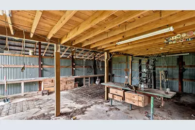 16121 Fm 2620 Road, Bedias, TX 77831 - Photo 41