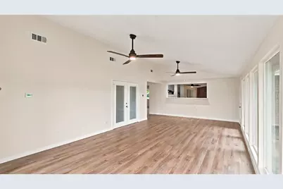 16121 Fm 2620 Road, Bedias, TX 77831 - Photo 25