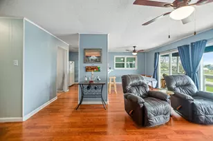 448 Stovall Dr, Palacios, TX 77465 - Photo 15