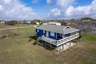 448 Stovall Dr, Palacios, TX 77465 - Photo 7