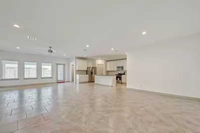 819 Dhalia Petal, Missouri City, TX 77459 - Photo 7