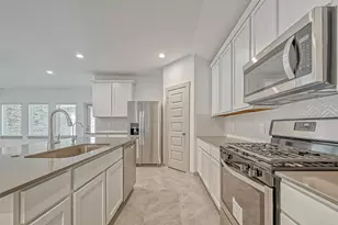 819 Dhalia Petal, Missouri City, TX 77459 - Photo 15