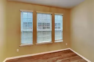 5718 Emerald Brook Ln, League City, TX 77573 - Photo 5