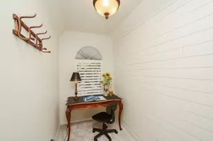 14210 Championship Ln, Houston, TX 77069 - Photo 37