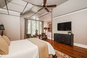 14210 Championship Ln, Houston, TX 77069 - Photo 23