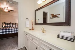 14210 Championship Ln, Houston, TX 77069 - Photo 45