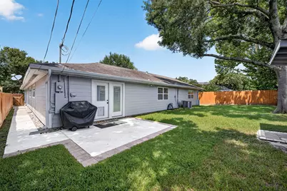 4421 Waycross Drive, Houston, TX 77035 - Photo 5