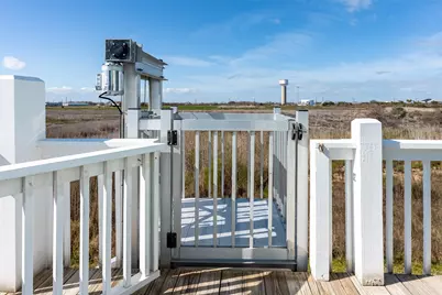 4401 Ranger Drive, Port Bolivar, TX 77650 - Photo 15