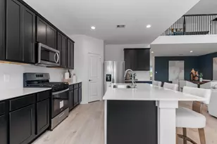 3415 Olivia Pk Dr, Fulshear, TX 77441 - Photo 9