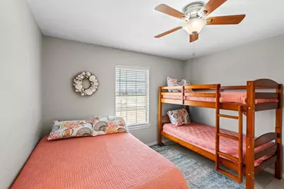 970 Gulfview Drive, Crystal Beach, TX 77650 - Photo 25