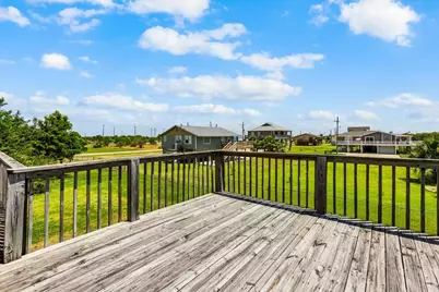 970 Gulfview Drive, Crystal Beach, TX 77650 - Photo 35