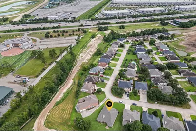 7502 Heron Lakes Drive, Houston, TX 77064 - Photo 41