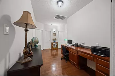 7502 Heron Lakes Drive, Houston, TX 77064 - Photo 27