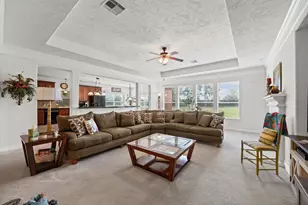 7502 Heron Lakes Dr, Houston, TX 77064 - Photo 13