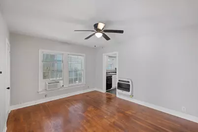 4337 Jefferson Street #1, Houston, TX 77023 - Photo 11