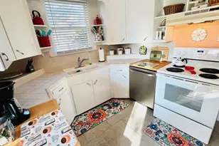 4623 Ave N 1/2, Galveston, TX 77551 - Photo 23