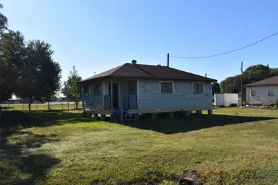 705 Margie Street, Wallis, TX 77485 - Photo 1
