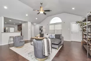 2411 Zephyr Ln, Rosenberg, TX 77471 - Photo 5