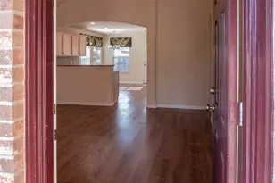 10214 Mills Run Dr, Houston, TX 77070 - Photo 3