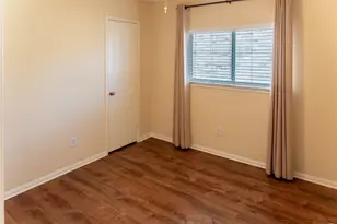 10214 Mills Run Dr, Houston, TX 77070 - Photo 13