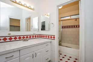 5 W Lance Leaf Rd, The Woodlands, TX 77381 - Photo 19