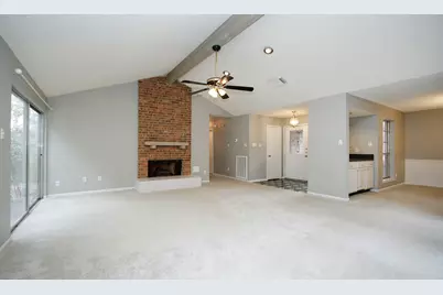 5 W Lance Leaf Rd, The Woodlands, TX 77381 - Photo 7