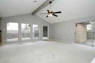 5 W Lance Leaf Rd, The Woodlands, TX 77381 - Photo 5