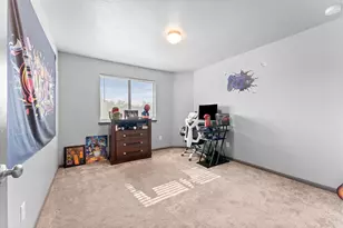 16918 Lake Willowby Ln, Houston, TX 77044 - Photo 19