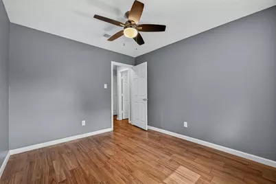 2719 Flintrock Circle, Houston, TX 77067 - Photo 17