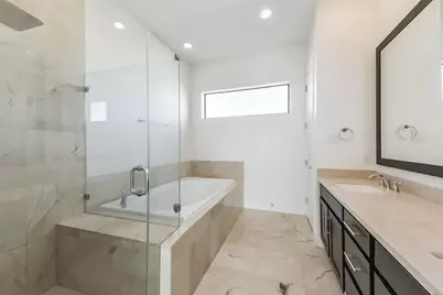 1810 Thompson Street, Houston, TX 77007 - Photo 25