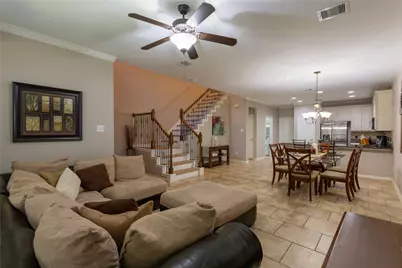 27 Umbria Lane, The Woodlands, TX 77382 - Photo 5