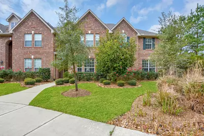 27 Umbria Lane, The Woodlands, TX 77382 - Photo 3