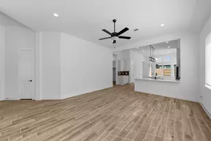 2402 Garden Arbor, Tomball, TX 77375 - Photo 5