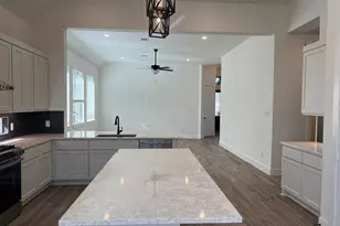 2402 Garden Arbor, Tomball, TX 77375 - Photo 3