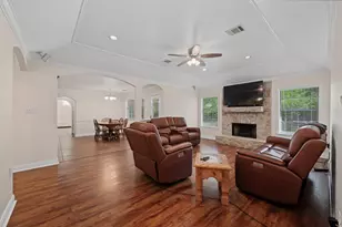 10985 Woods Ln, Cleveland, TX 77328 - Photo 5