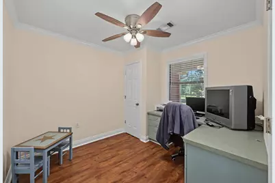 10985 Woods Lane, Cleveland, TX 77328 - Photo 21