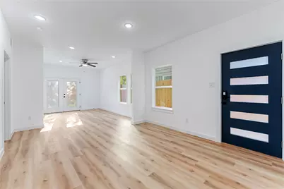 9326 Firnat Street, Houston, TX 77016 - Photo 11