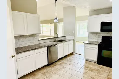 11514 Villa Heights Drive, Houston, TX 77066 - Photo 5